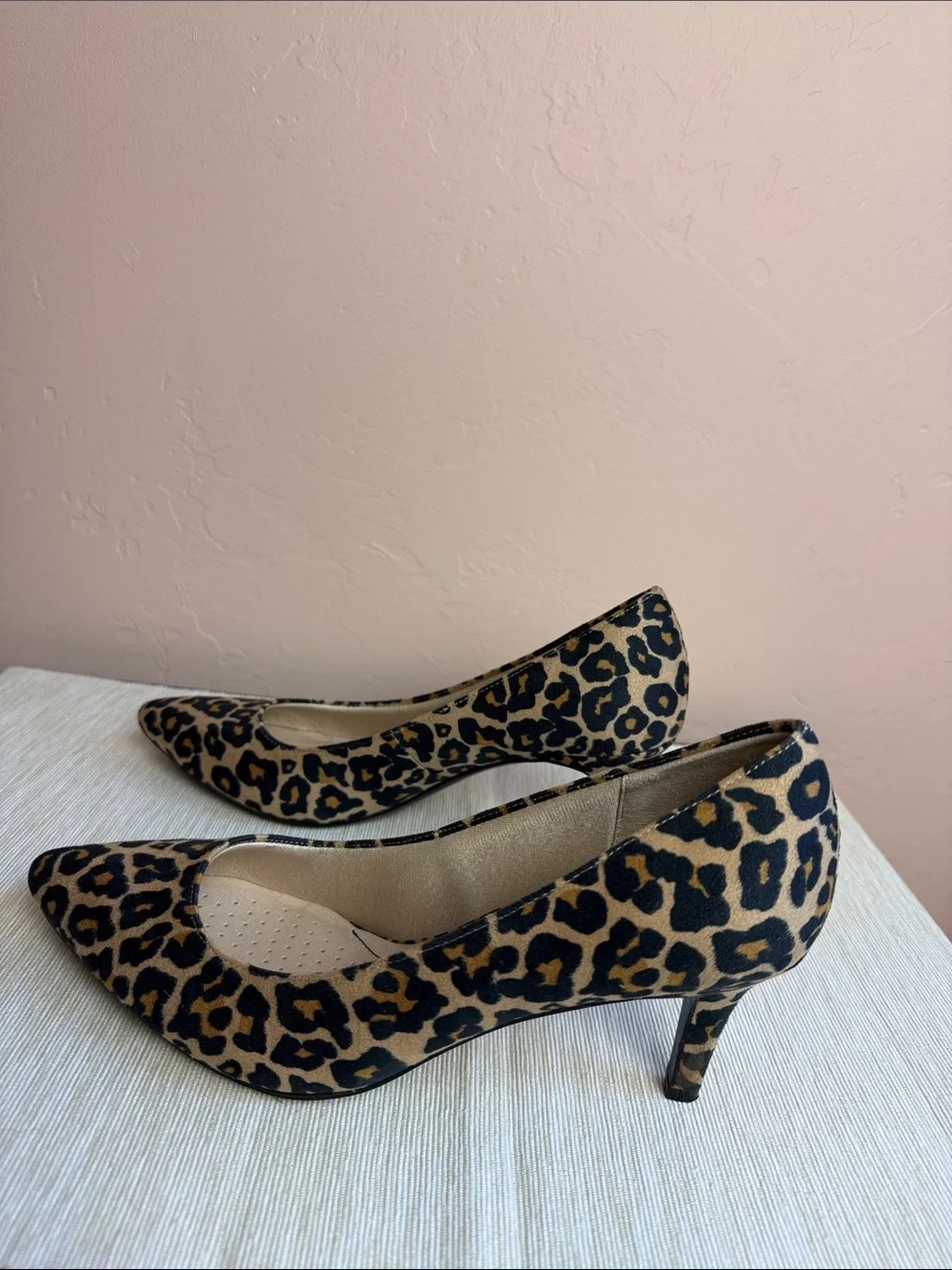 Life Stride Sevyn Leopard Print Pointed Toe Pumps - Tan & Black Sz 8